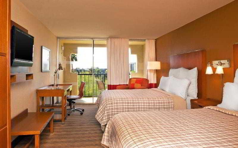 Moxy Phoenix Tempe/Asu Area Екстериор снимка
